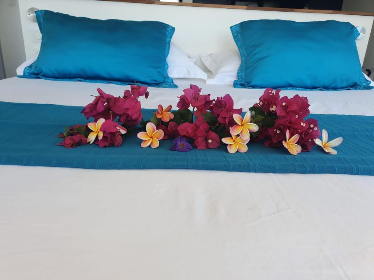 Bounty Lodge Tahiti 阿鲁埃 外观 照片