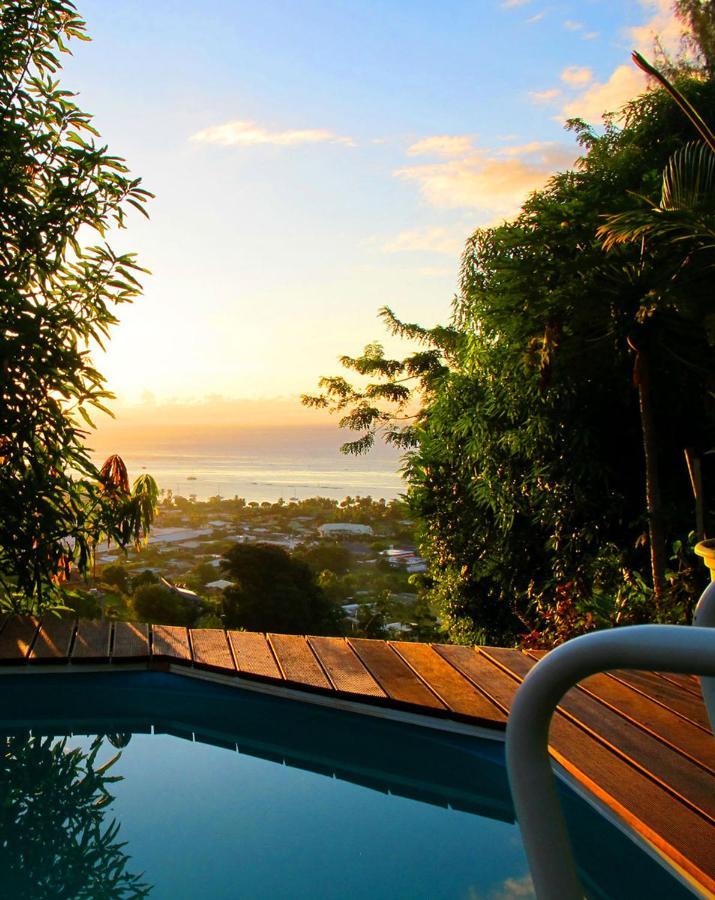 Bounty Lodge Tahiti 阿鲁埃 外观 照片